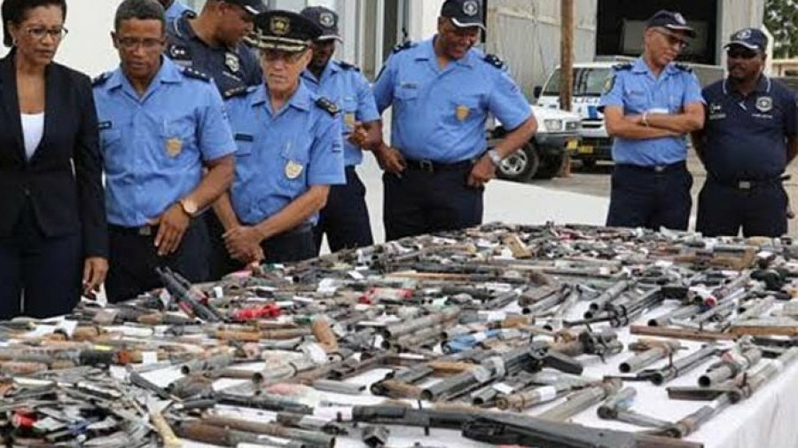 Polícia cabo-verdiana apreendeu 468 armas brancas proibidas