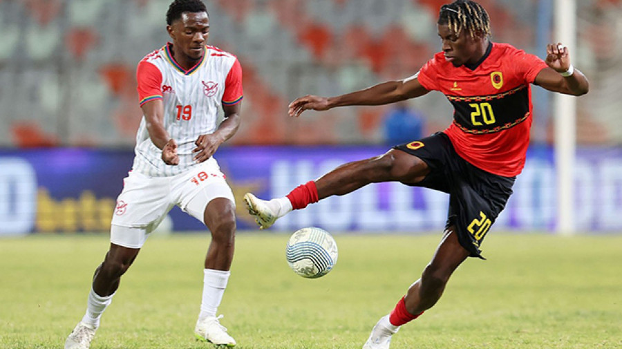 Angola vence Malawi