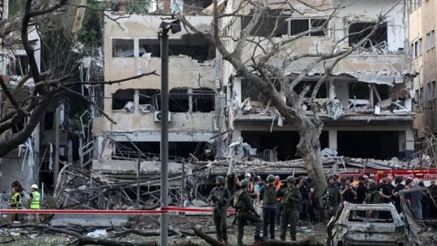 Edifício da embaixada dos EUA em Telavive danificado por míssil iraniano