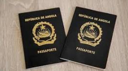 Passaportes angolanos - DR
