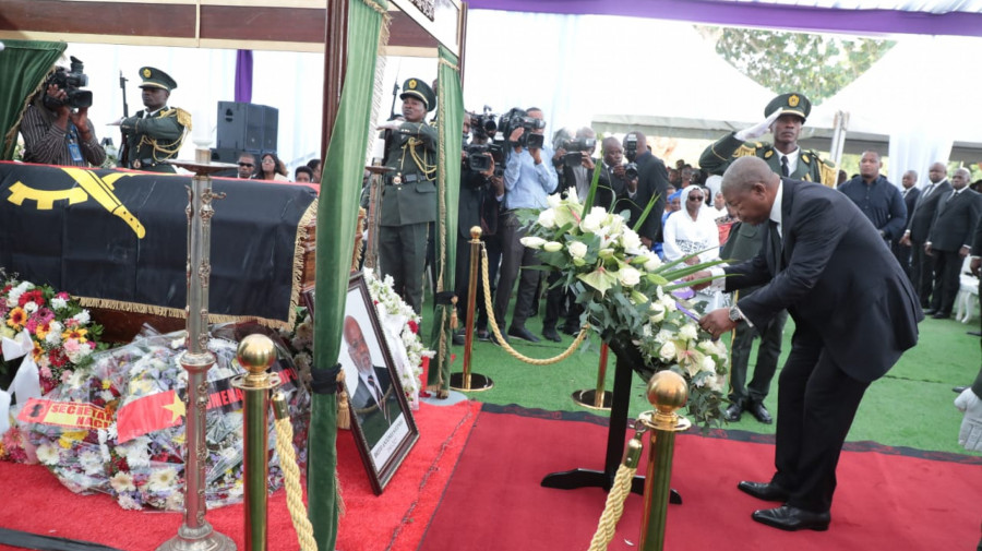Presidente da República rende homenagem ao Embaixador Brito Sozinho
