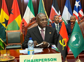 Ministro das Relações Exteriores preside reunião do conselho Executivo da UA - MIREX