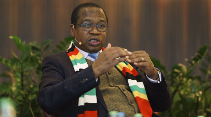 Zimbabwe diz que dívida externa desceu de 60% para 46% do PIB - DR
