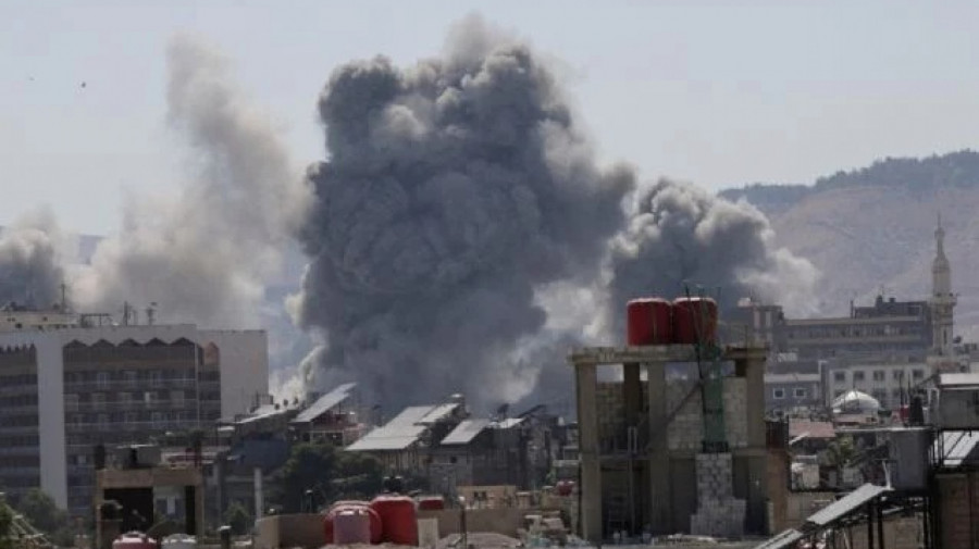 Israel bombardeia Palácio Presidencial na Síria