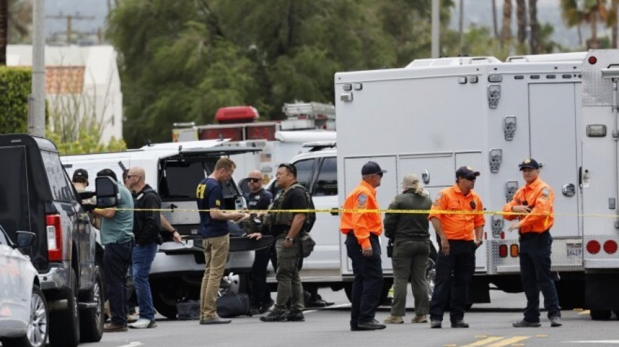Explosão mata três agentes numa unidade policial de Los Angeles