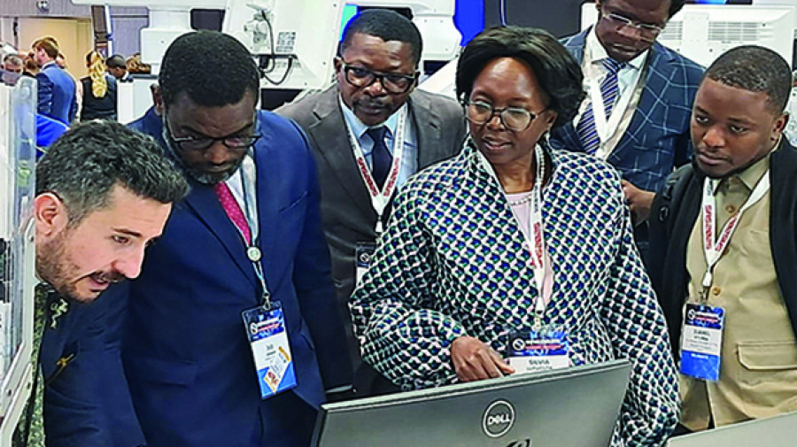Ministra da saúde em Estrasburgo, França