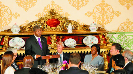 Presidente João Lourenço discursa no jantar oficial em Portugal - Edições Novembro