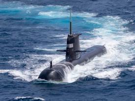 Tsunami danifica base de submarinos nucleares da Rússia - DR