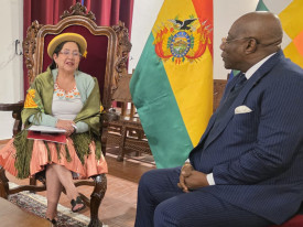 Ministra das Relações Exteriores da Bolívia, Celinda Sosa Lunda, recebeu mensagem do Presidente João Lourenço - Cedida