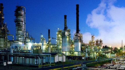 Rússia nacionaliza companhia petrolífera e detém proprietário