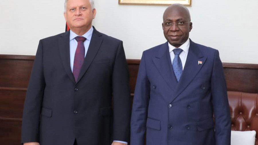 Embaixador russo despediu-se do ministro Téte António