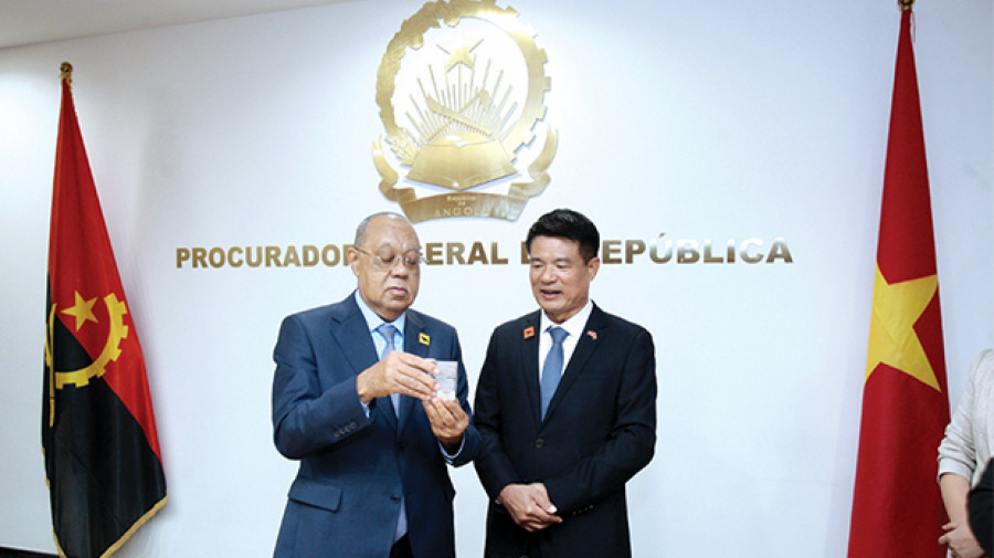 PGR e Procuradoria Suprema do Vietname trocam experiências