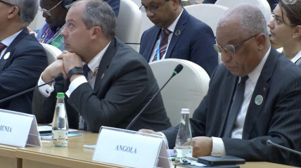 Representante permanente de Angola na ONU, Francisco da Cruz, na reunião sobre desenvolvimento sem litoral - MIREX