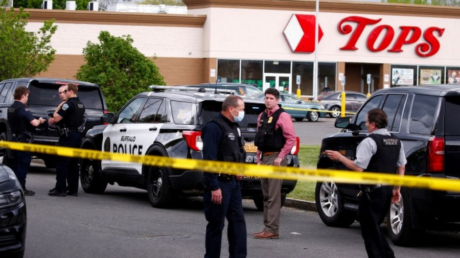 Tiroteio em supermercado provoca três mortos no Texas