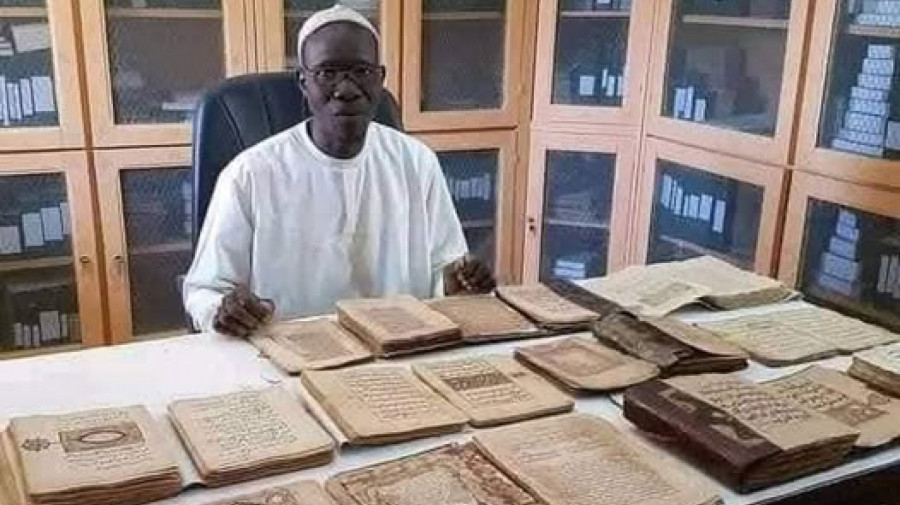 Manuscritos de Timbuktu regressam à casa após 13 anos em Bamako