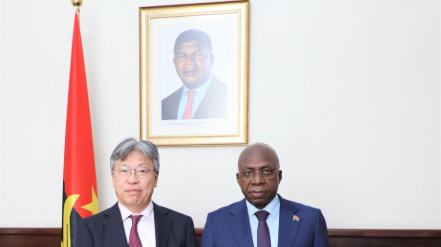 Ministro das Relações Exteriores reuniu-se com embaixador do Japão acreditado em Angola