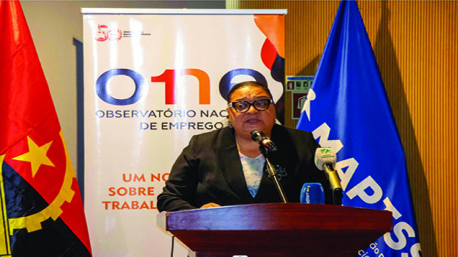Ministra da Administração Pública, Trabalho e Segurança Social, Teresa Rodrigues Dias, no lançamento do Observatório Nacional do Emprego