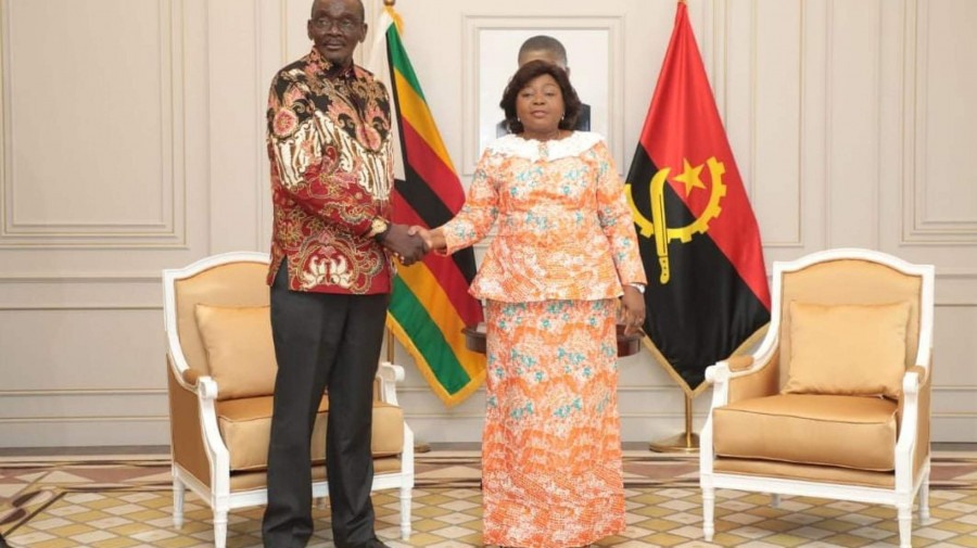 Vice-Presidente da Rep&uacute;blica encontrou-se com hom&oacute;logo do Zimbabwe