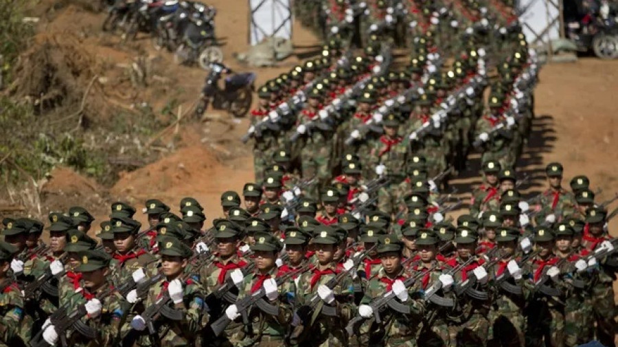  Myanmar reforca fronteira