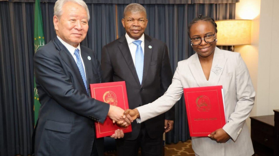 Presidente João Lourenço assiste, no Japão, assinatura de acordo financeiro entre Angola e a Agência Japonesa de Cooperação