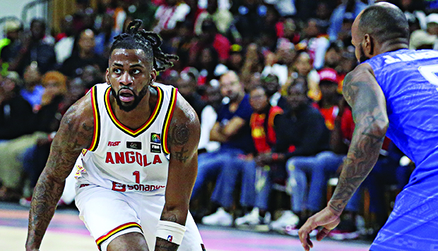 Jogador angolano Selton Miguel 