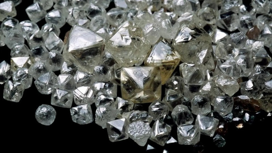 Mais de 300 pedras de diamantes apreendidas na Lunda-Norte