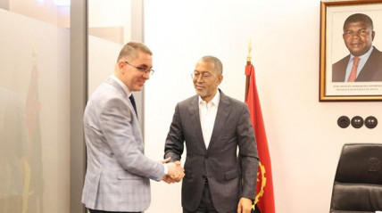 Cooperação entre Angola e Argélia - DR