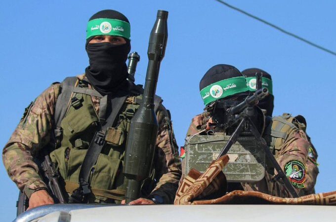 Hamas afirma ter intensificado contactos para impedir o extermínio em Gaza