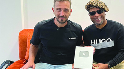 Músico Yuri da Cunha (à dir.) aposta no mercado digital  - DR