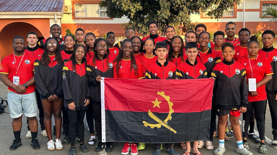 Selecção angolana de natação está no Reino de Eswatini a participar no campeonato da zona IV