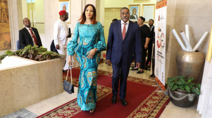 Secretário de Estado para a Cooperação Internacional, Domingos Vieira Lopes, e a ministra de Estado dos Negócios Estrangeiros e Assuntos Bilaterais da Nigéria, Bianca Odumegwu-Ojukwu - MIREX