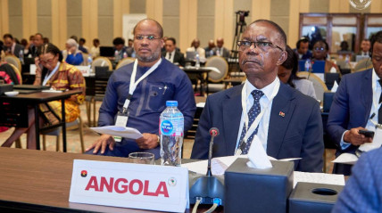 Delegação angolana no Retiro Ministerial
