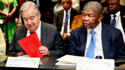 Presidente da República, João Lourenço, e o Secretário-Geral da ONU, António Guterres, na mesa redonda de alto nível de diálogo Nações Unidas–União Africana - CIPRA