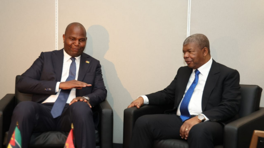 Presidente Jo&atilde;o Louren&ccedil;o e o seu hom&oacute;logo de Mo&ccedil;ambique, Daniel Chapo - foto de arquivo