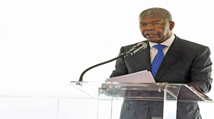 Presidente da República e em exercício da União Africana discursa na reunião de alto nível sobre a IV Década de Desenvolvimento Industrial de África - Edições Novembro