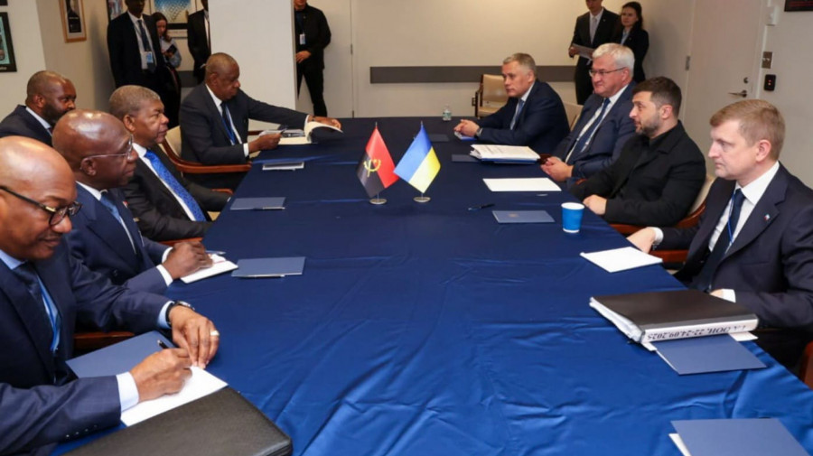 Presidente da Rep&uacute;blica, Jo&atilde;o Louren&ccedil;o, re&uacute;ne-se com Presidente da Ucr&acirc;nia, Volodymyr Zelensky, em Nova Iorque