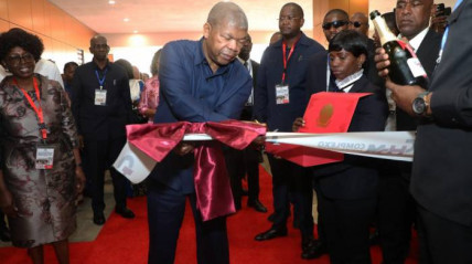 inaugurado Hospital Pedro Maria Tonha