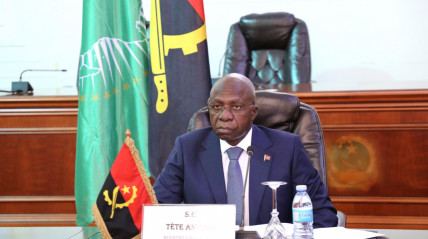 Ministro das Relações Exteriores representou o Presidente da República na reunião da União Africana