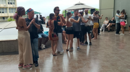 Festival de Kizomba abre com oficina de dança - DR