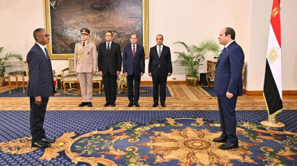 Embaixador angolano no Egipto apresenta cartas credenciais  - Cedida