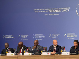 Ministro das Rela&ccedil;&otilde;es Exteriores, T&eacute;te Ant&oacute;nio (1&ordm; esq.) participa na Confer&ecirc;ncia para a Paz e Prosperidade na regi&atilde;o dos Grandes Lagos - MIREX