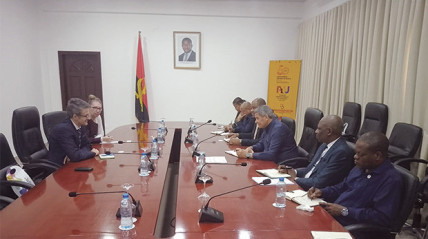 Angola e Sérvia abordam cooperação na área dos desportos - DR