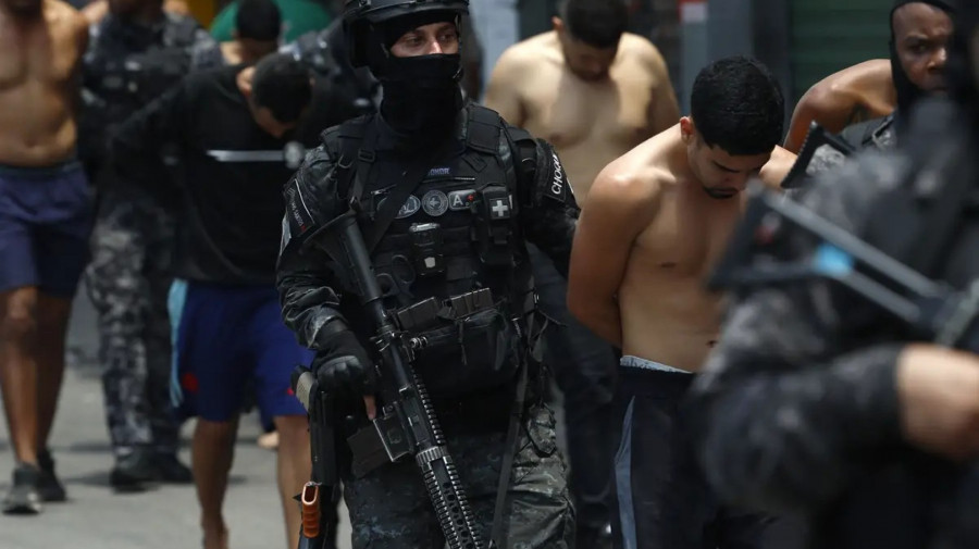 Brasil reporta 121 vítimas mortais e 113 detidos na operação contra o crime organizado
