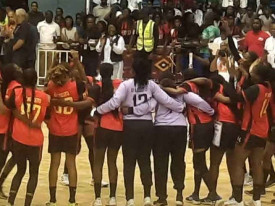 Clube 1.&ordm; de Agosto vence Superta&ccedil;a em andebol pela 5.&ordf; vez - DR