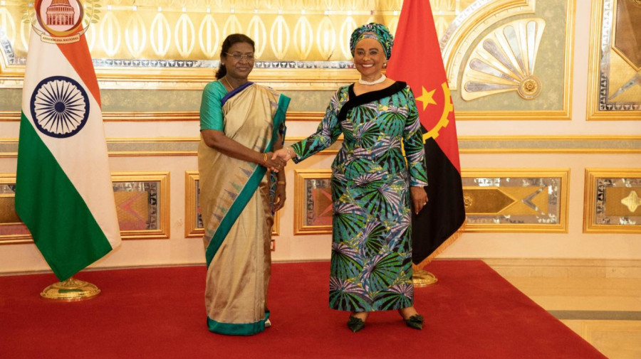 Presidente da &Iacute;ndia, Droupadi Murmu, recebida pela Presidente da Assembleia Nacional de Angola, Carolina Cerqueira (dir)