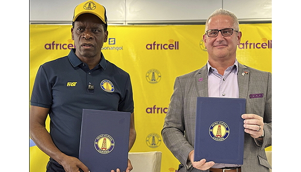 Assinatura de acordo entre Petro de Luanda e Africell