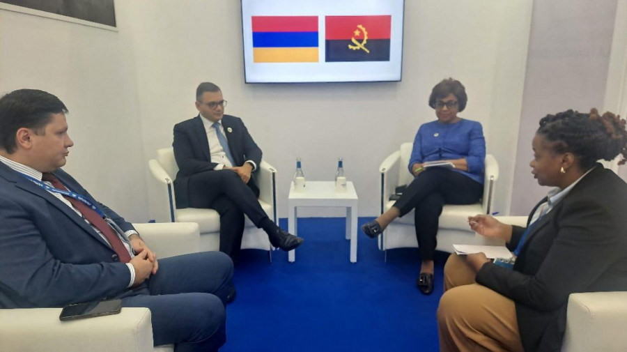 Angola e Arm&eacute;nia abordam coopera&ccedil;&atilde;o