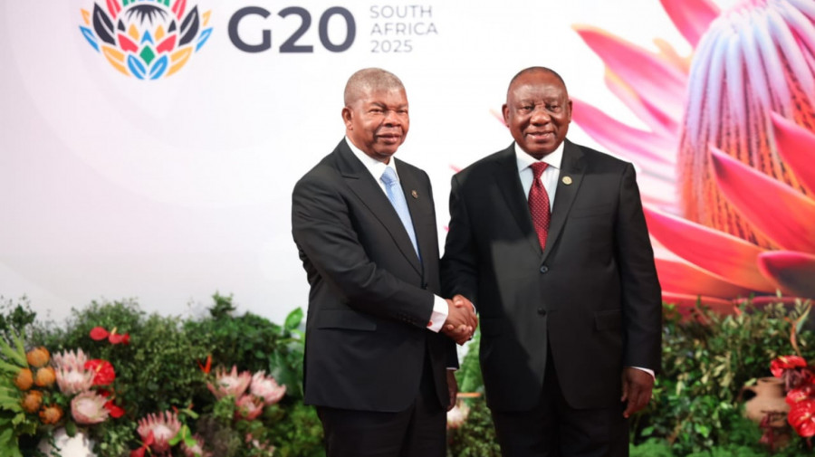 Jo&atilde;o Louren&ccedil;o recebido por Cyril Ramaphosa