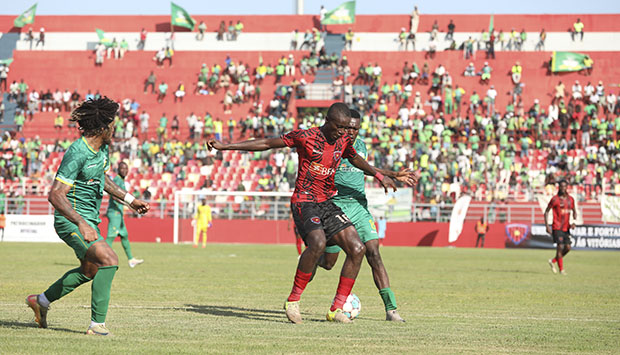 1º de Agosto lidera Girabola 