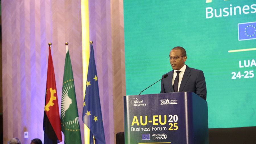 Ministro de Estado para Coordenação Económica, José de Lima Massano, na abertura do Fórum Empresarial União Africana-União Europeia